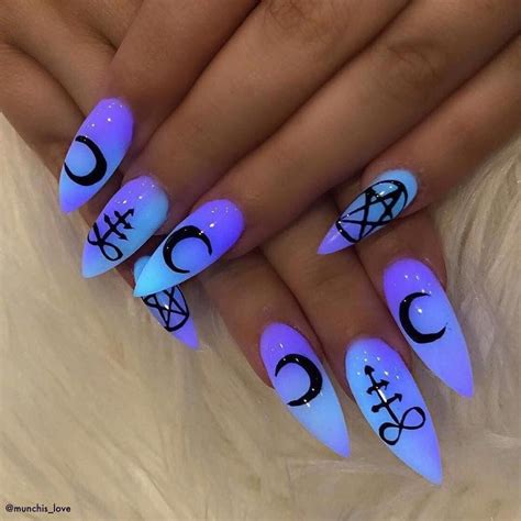 Channel Your Inner Witch with These Summer Nail Ideas